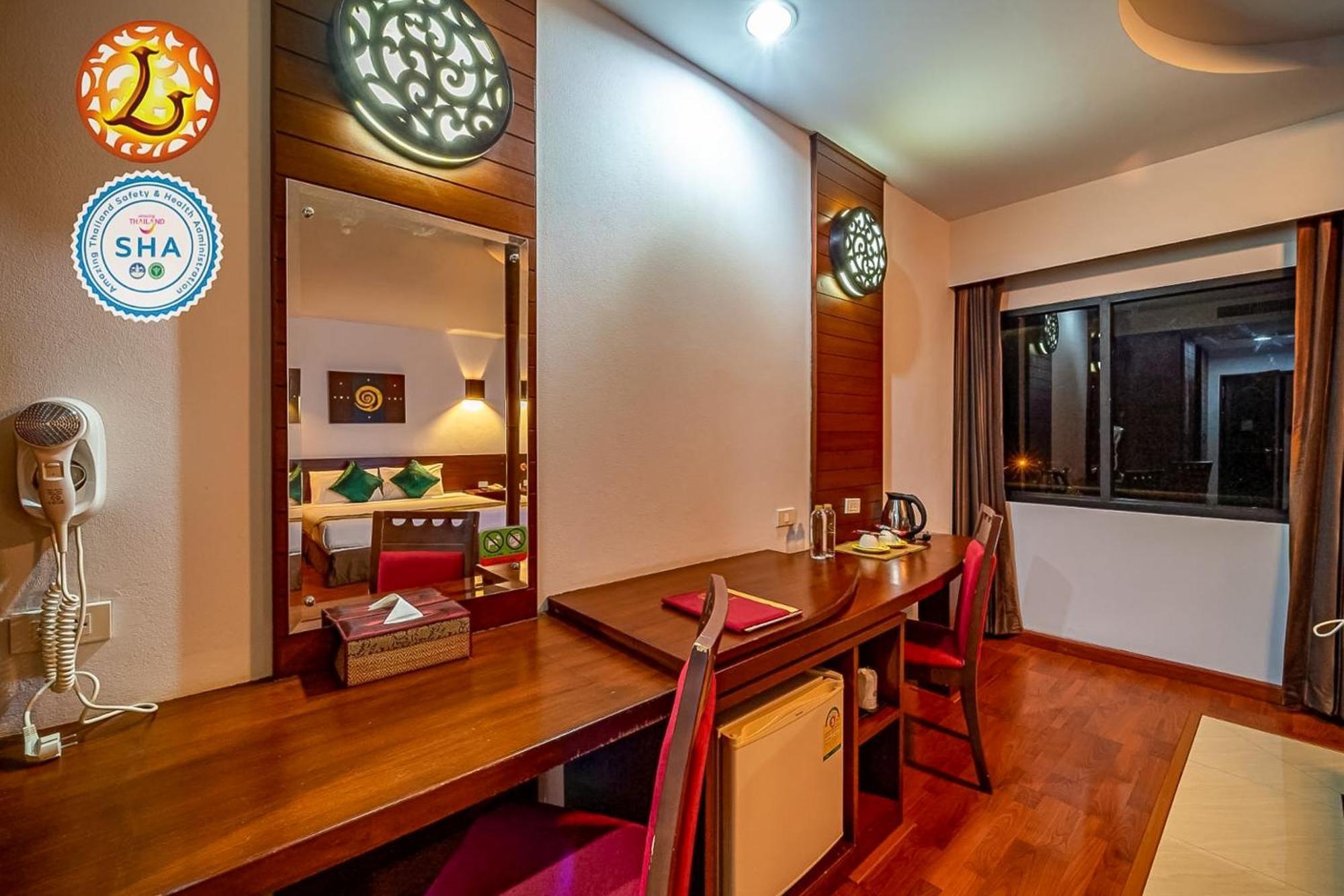 The Ligor City Hotel Nakhon Si Thammarat Buitenkant foto