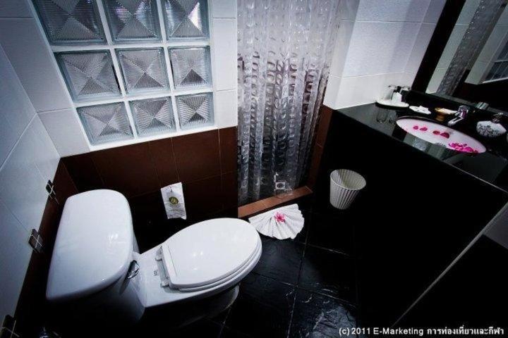 The Ligor City Hotel Nakhon Si Thammarat Buitenkant foto