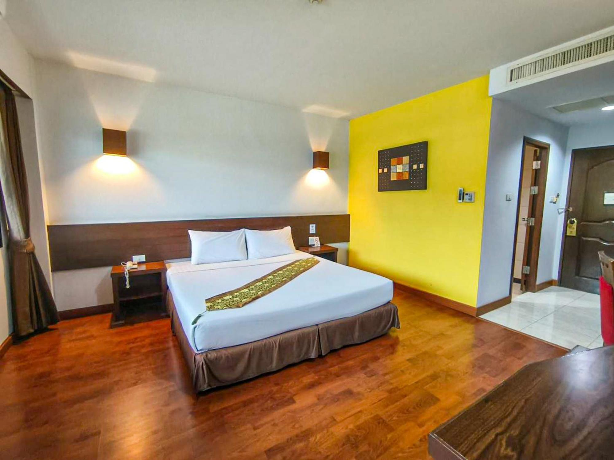 The Ligor City Hotel Nakhon Si Thammarat Buitenkant foto