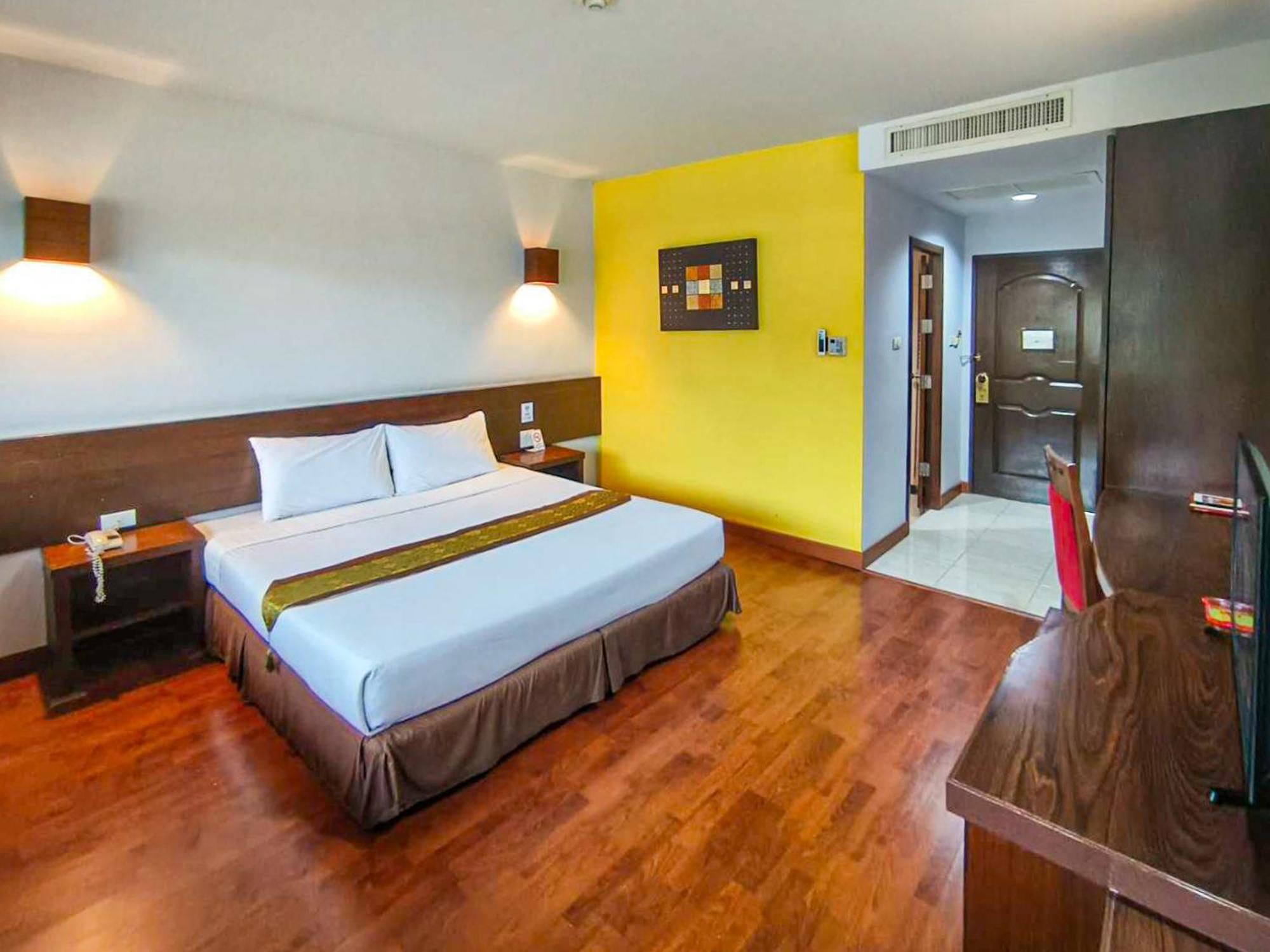 The Ligor City Hotel Nakhon Si Thammarat Buitenkant foto