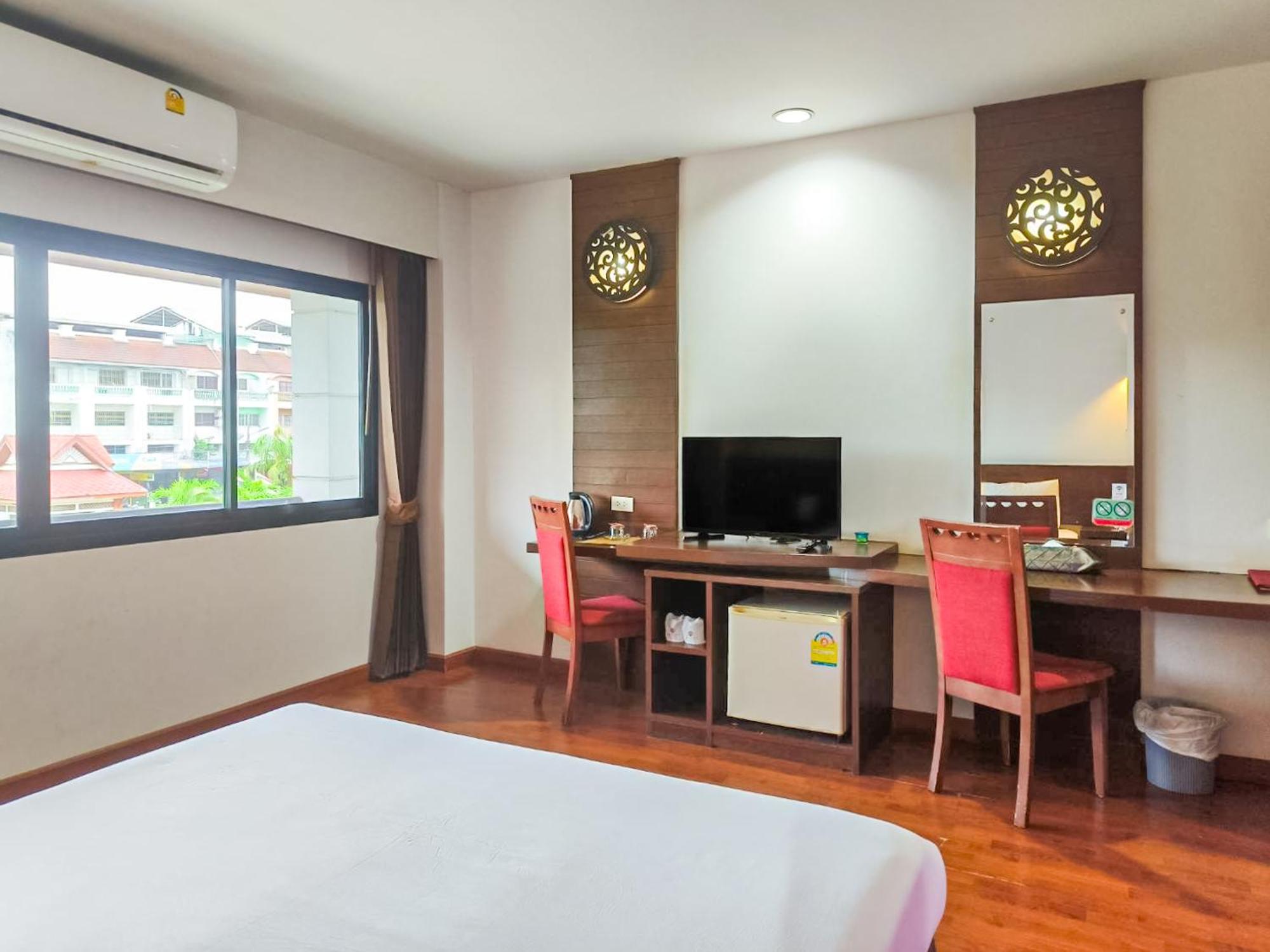 The Ligor City Hotel Nakhon Si Thammarat Buitenkant foto