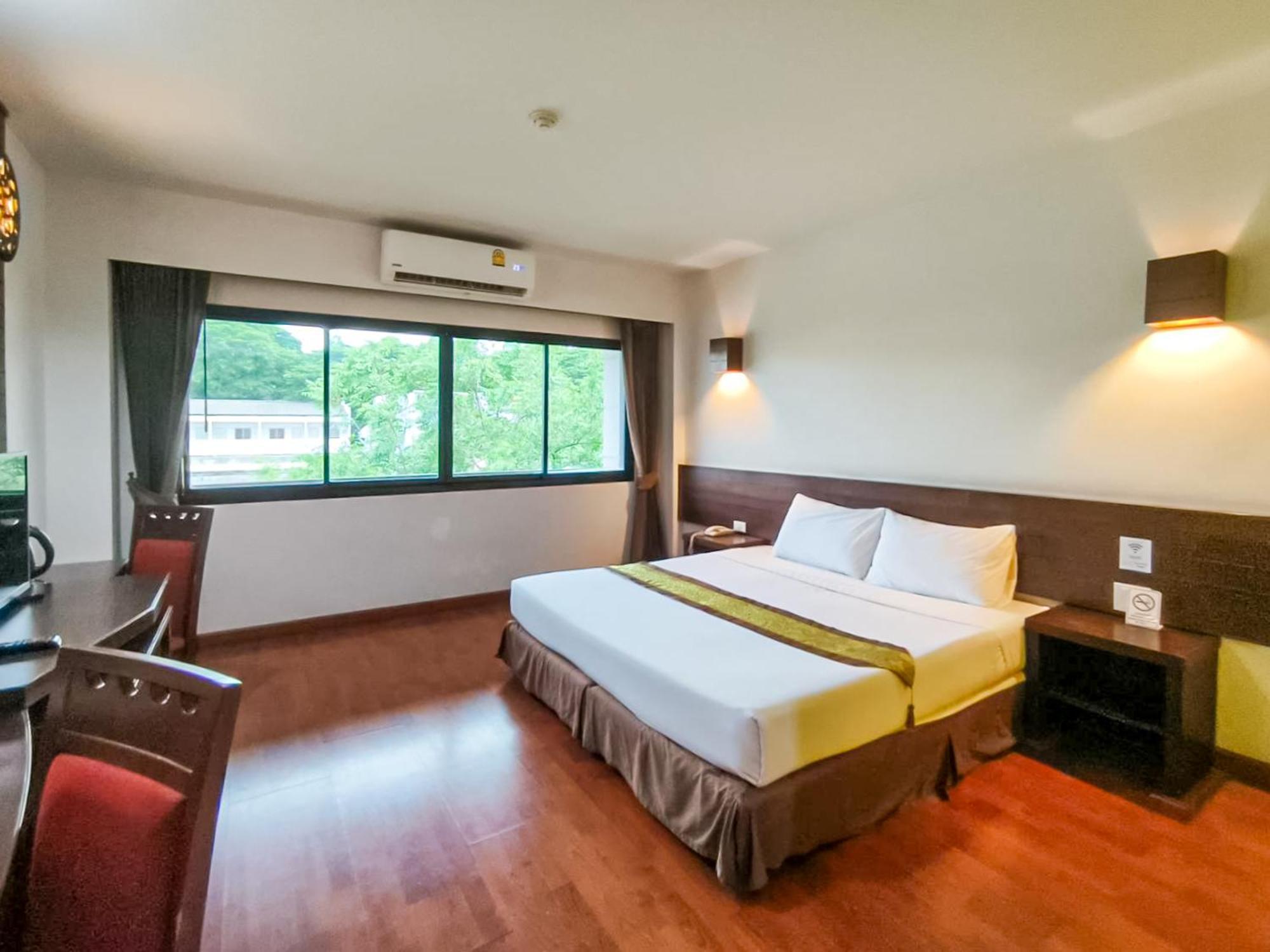The Ligor City Hotel Nakhon Si Thammarat Buitenkant foto